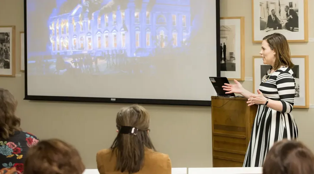 Skills for Special Librarians: Tips for Giving a Presentation