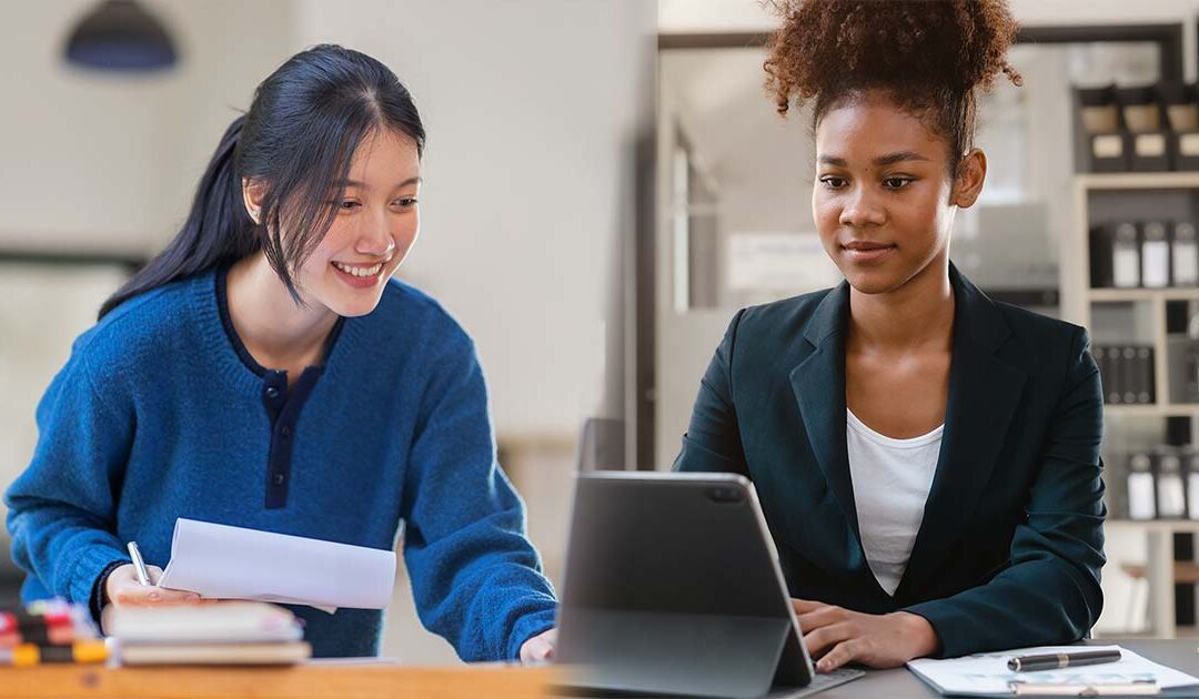 Power in Partnerships: The Peer-to-Peer Bridge Model for a Shared CMS